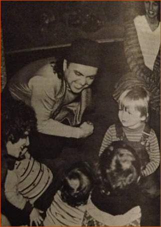 Adi Da with children