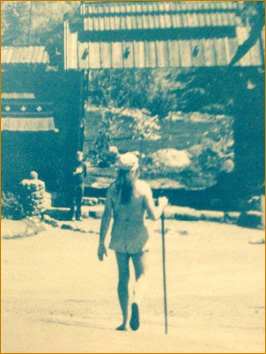 Adi Da walking toward Seventh Gate