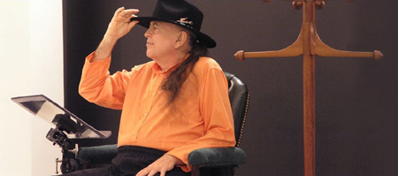 Adi Da reciting from The Happenine Book