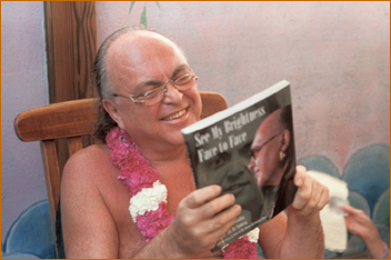 Adi Da receiving the just-published See My Brightness Face to Face in 1997