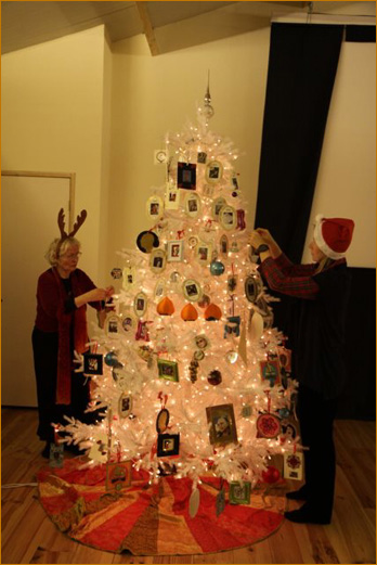 <SPAN STYLE="font-size=9px;font-weight=bold;">Tree trimming at the European Danda, Maria Hoop, The  Netherlands, 2012